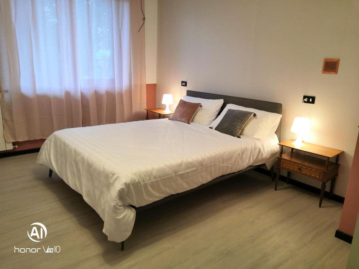 Flatmilan Hotel Cernusco Sul Naviglio Bagian luar foto